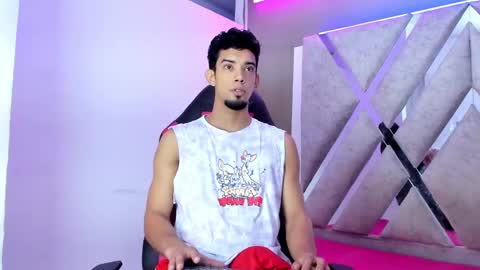 prince_arthur77 online show from 11-01-25, 04:31