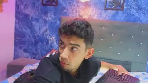 prince_arthur77 online show from 03-01-26, 08:00