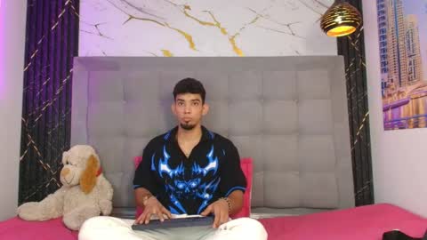 prince_arthur77 online show from 05-03-26, 01:28