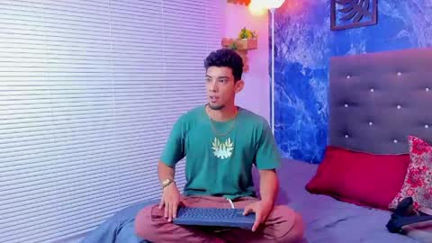 prince_arthur77 online show from 05-14-26, 02:35
