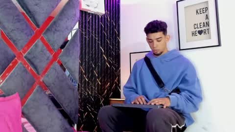prince_arthur77 online show from 05-19-26, 01:17