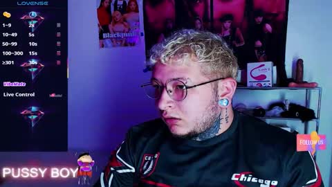 Prince online show from 03-11-26, 06:25