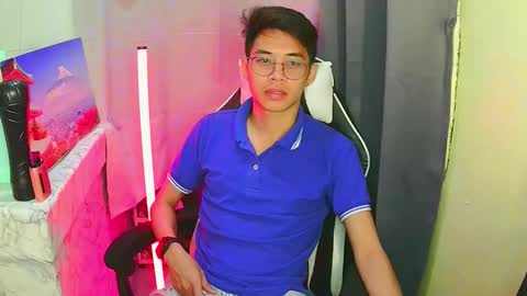 Snapshot of prince_harrison chatting on 11-06-25, 06:42 prince_harrison online show from 11-06-25, 06:42