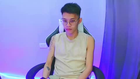 Snapshot of prince_harrison chatting on 02-23-26, 07:00 prince_harrison online show from 02-23-26, 07:00