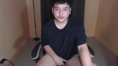 Snapshot of prince_killian chatting on 05-15-26, 09:33 Killian online show from 05-15-26, 09:33