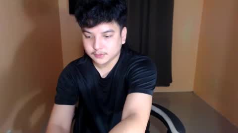 Snapshot of prince_killian chatting on 06-08-26, 10:26 Killian online show from 06-08-26, 10:26