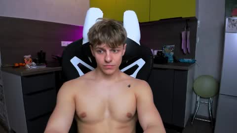 Snapshot of prince_nik chatting on 05-17-26, 02:57 prince online show from 05-17-26, 02:57