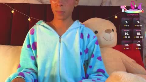 PRINCEPOPPY  online show from 10-04-25, 09:02