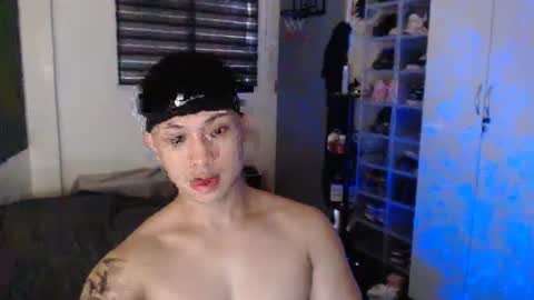Snapshot of princeadrianx chatting on 03-19-26, 05:55 Prince Adrian online show from 03-19-26, 05:55