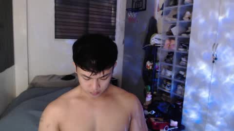 Snapshot of princeadrianx chatting on 05-13-26, 08:01 Prince Adrian online show from 05-13-26, 08:01