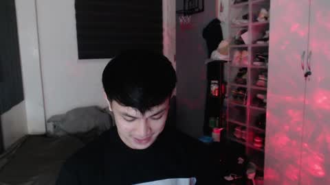 Snapshot of princeadrianx chatting on 05-18-26, 06:58 Prince Adrian online show from 05-18-26, 06:58