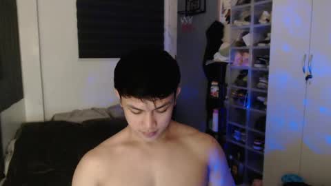 Snapshot of princeadrianx chatting on 05-19-26, 05:08 Prince Adrian online show from 05-19-26, 05:08