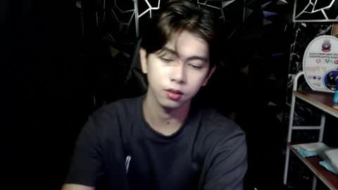 Snapshot of princecalix chatting on 02-19-26, 04:14 princecalix online show from 02-19-26, 04:14