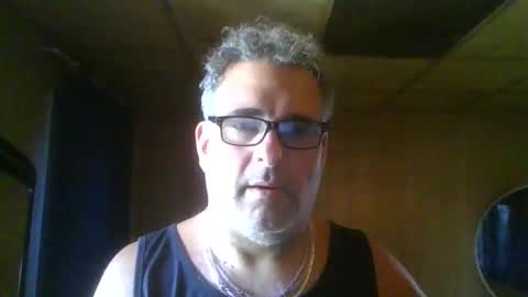 johnny online show from 06-05-26, 05:07