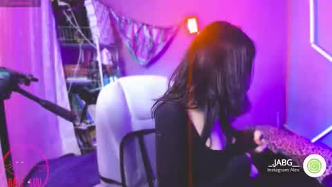 Beth   online show from 10-24-25, 01:24