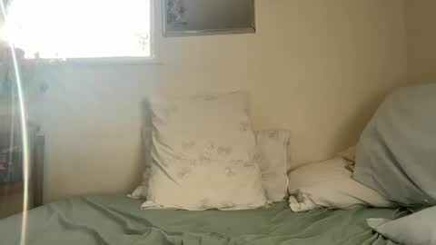 Snapshot of princespeaches chatting on 01-24-25, 08:11 Peaches online show from 01-24-25, 08:11