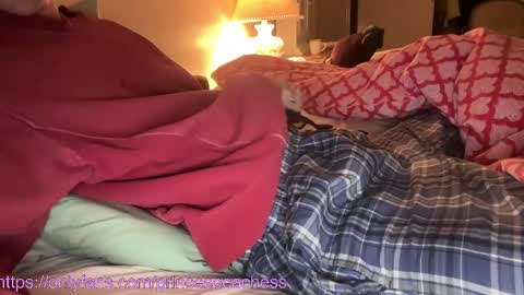 Snapshot of princespeaches chatting on 11-11-25, 02:22 Peaches online show from 11-11-25, 02:22