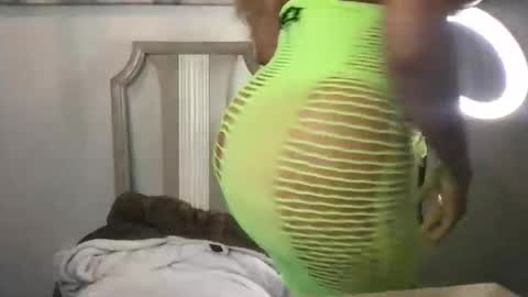 Snapshot of princess1tick chatting on 01-09-26, 05:48 princess1tick online show from 01-09-26, 05:48