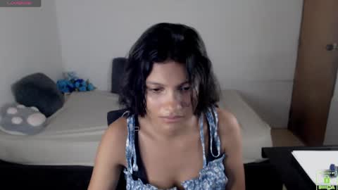 Snapshot of princess_an chatting on 06-05-26, 07:52 An online show from 06-05-26, 07:52