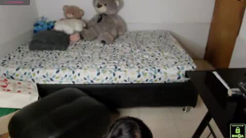 Snapshot of princess_an chatting on 07-09-26, 07:18 An online show from 07-09-26, 07:18