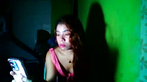 Dayang online show from 10-21-25, 04:57