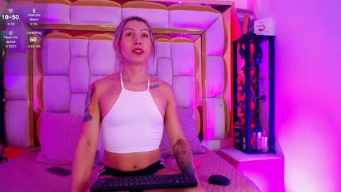 princess helena  online show from 01-29-25, 06:22