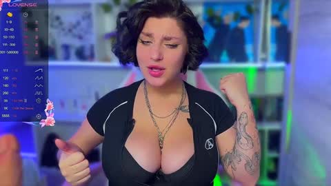 Snapshot of princess_linlin chatting on 12-23-24, 11:39 Lina online show from 12-23-24, 11:39