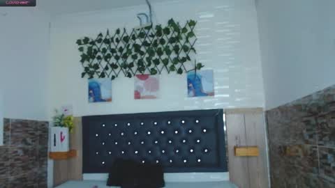 Snapshot of princess_martinez chatting on 12-18-24, 05:10 Princess Martinez online show from 12-18-24, 05:10