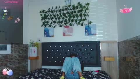 Snapshot of princess_martinez chatting on 12-21-24, 02:37 Princess Martinez online show from 12-21-24, 02:37