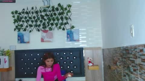 Snapshot of princess_martinez chatting on 02-27-25, 03:59 Princess Martinez online show from 02-27-25, 03:59