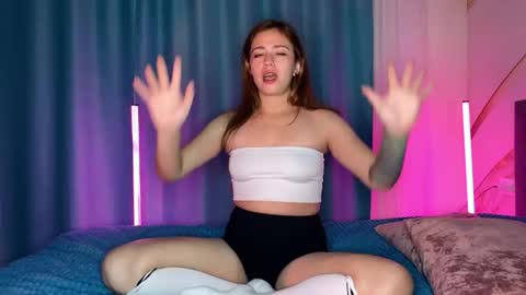 Erica online show from 11-24-25, 04:07