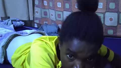 princess_scovia online show from 10-25-25, 02:41