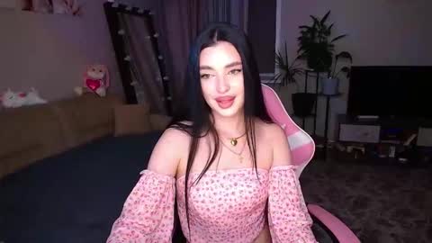 princessamira1 online show from 10-22-25, 02:50