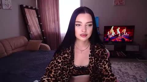 Snapshot of princessamira1 chatting on 05-25-26, 06:41 princessamira1 online show from 05-25-26, 06:41
