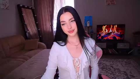 Snapshot of princessamira1 chatting on 05-28-26, 07:38 princessamira1 online show from 05-28-26, 07:38