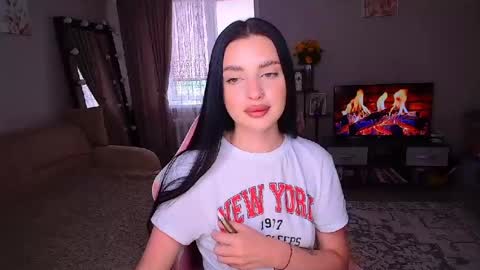 princessamira1 online show from 07-17-26, 07:04