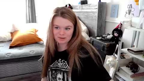 princessbunny420 online show from 02-28-26, 09:38