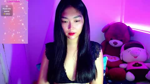 Snapshot of princesscutiexx chatting on 10-15-25, 04:40 Hello everyone this is your beloved Athena again I present the most comfortable and kind room I accept everyone with kindness online show from 10-15-25, 04:40