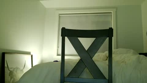 Snapshot of princessjasmine13 chatting on 06-21-26, 11:24 jasminexoxo online show from 06-21-26, 11:24