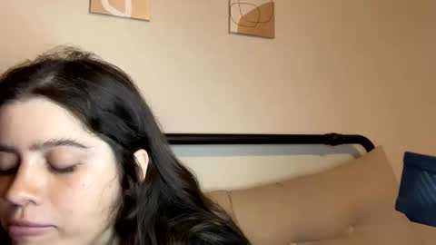 princessviccxo online show from 01-14-25, 01:36