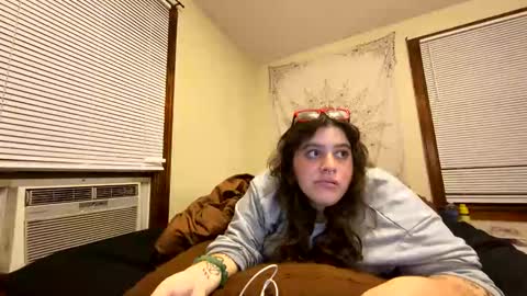 princessviccxo online show from 11-11-25, 03:06