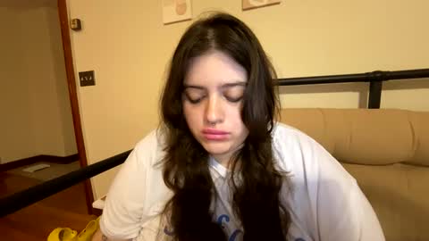 Snapshot of princesslaylaa chatting on 02-23-26, 12:41 princessviccxo online show from 02-23-26, 12:41