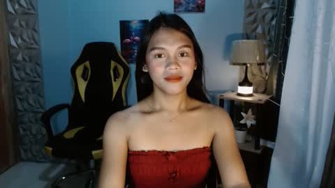 Snapshot of princessrynn chatting on 11-28-25, 09:34 princessrynn online show from 11-28-25, 09:34