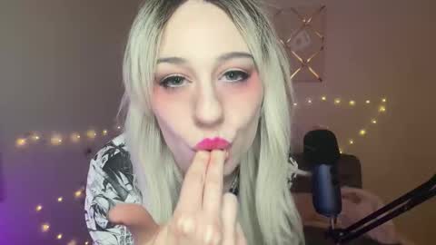 Snapshot of princessstarrxxx chatting on 03-13-26, 02:51 Starr online show from 03-13-26, 02:51