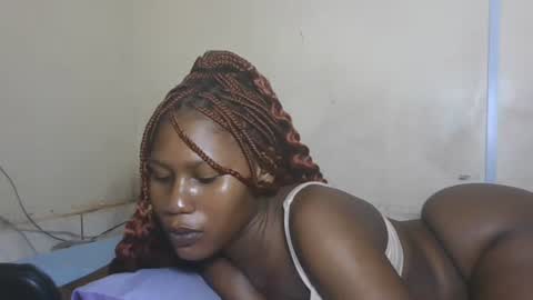 Snapshot of princesssweetass2 chatting on 10-07-25, 02:14 FENNY online show from 10-07-25, 02:14