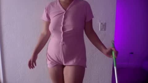 Snapshot of princesstwerkk chatting on 03-27-26, 05:23 Princess Twerkk online show from 03-27-26, 05:23