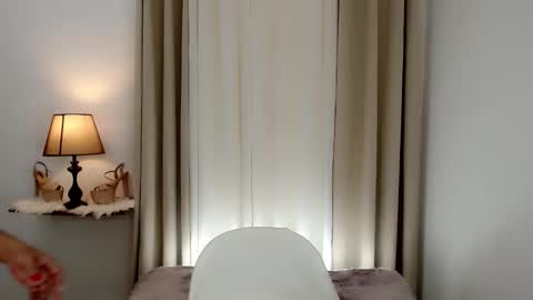 princessyanzy1 online show from 01-03-25, 04:55