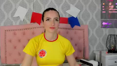 Snapshot of princsgirl_ chatting on 07-03-26, 08:04 Marcela online show from 07-03-26, 08:04