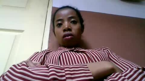 prisca880319 online show from 07-10-26, 07:34