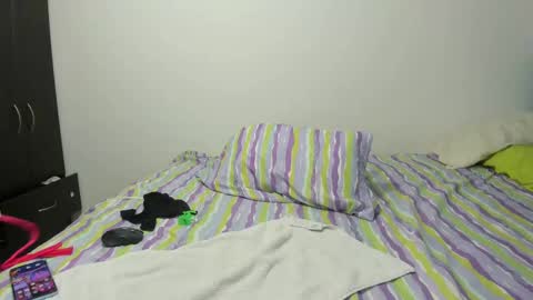 PriscilaSmiith online show from 02-19-25, 07:05